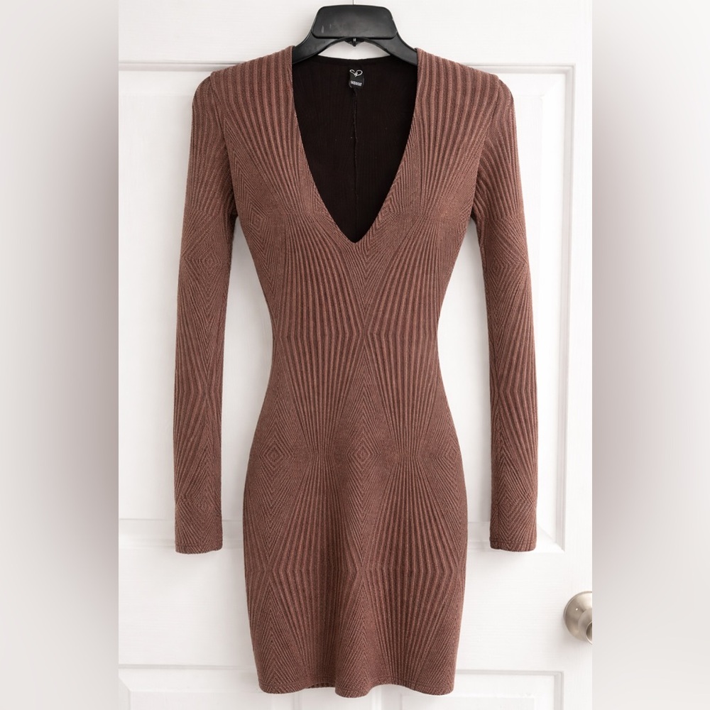 Windsor Long Sleeve Ribbed V-Neck Mini Dress in Brown